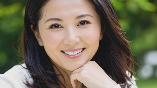 适合四十多岁女人用的护肤品，四十抗皱优选：紧致滋养护肤品精选