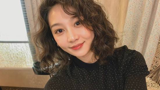羊毛卷发型适合什么脸型，羊毛卷发型适配脸型指南