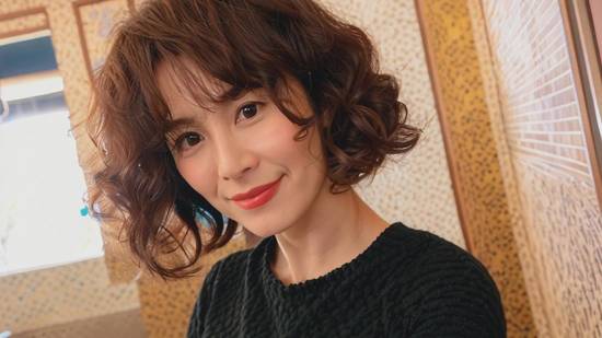 短卷发适合什么脸型，短卷发适配脸型全解析