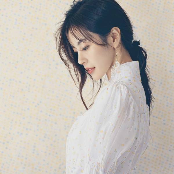 扎低马尾怎么扎好看，10步学会低马尾气质扎法日常造型轻松上手