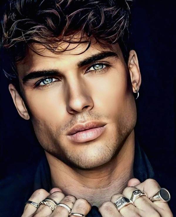 男士双眼皮手术价格,优雅男士双眼皮,价格仅需中产月薪三分之一