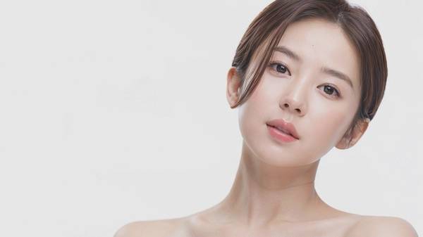 如何快速消除额头痘痘,科学祛除额头痘痘的七个高效方法与预防策略