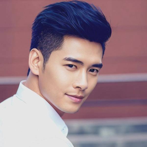 男生既有刘海又有辫子的发型，男孩刘海与辫子的时尚碰撞：解锁个性与实用的平衡美学