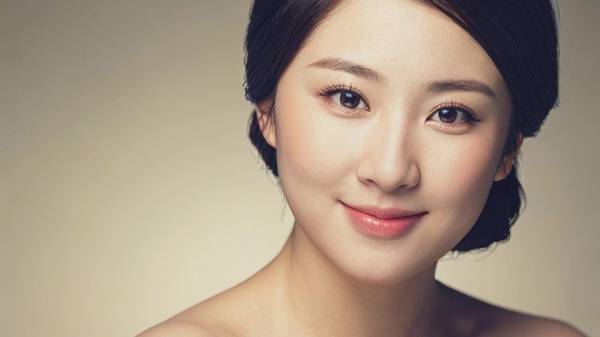 中性皮肤和混合性皮肤的区别，中性皮肤与混合性皮肤的深层特性及护理要点解析