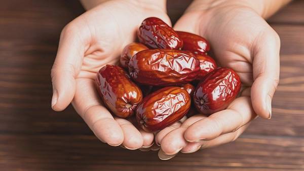 吃什么补气血效果最好，气血双补食疗方：这些食材改善体虚效果最显著